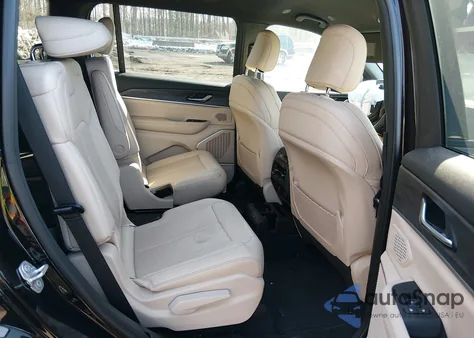 2023 Jeep Grand Cherokee L Limited 4X4 from USA, damaged, VIN 1C4RJKBG6P8744403